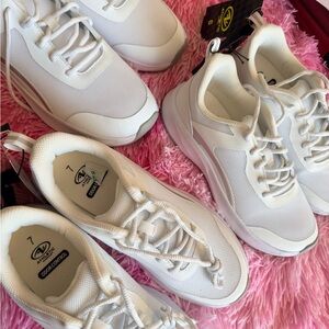 White Athletic Women's Shoes - New (set)